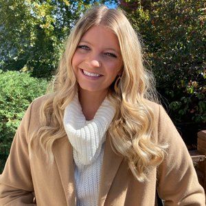 Meet your Posher, Maddy